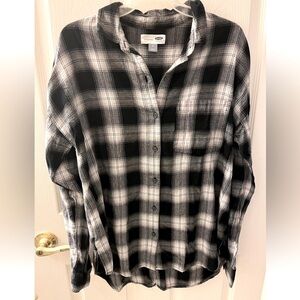 Old Navy Monochrome Plaid Shirt